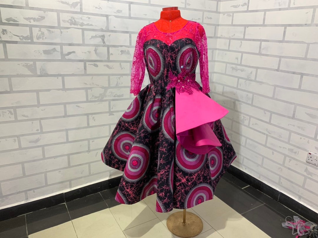 pink and black retro 1