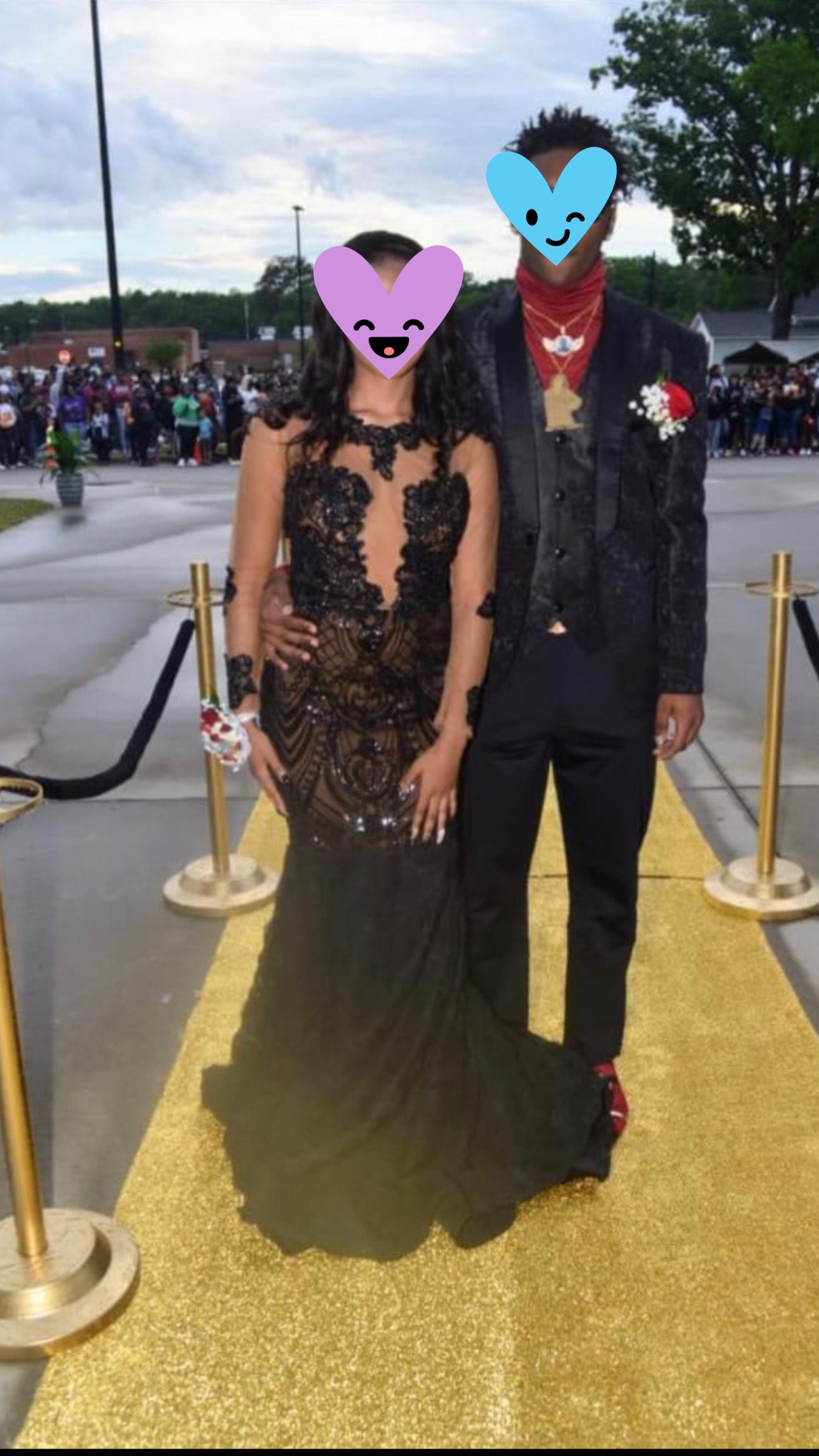 Vestidos de fiesta negros, vestidos de fiesta de niña negra, vestido para alfombra roja, vestido de fiesta con detalle de flores, vestido de fiesta de