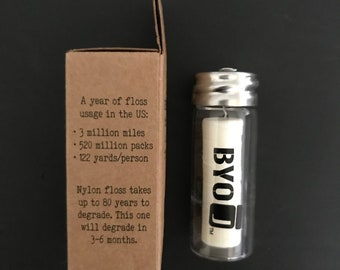 Plant-Based Dental Floss: Refillable Glass Dispenser, Mint Flavor