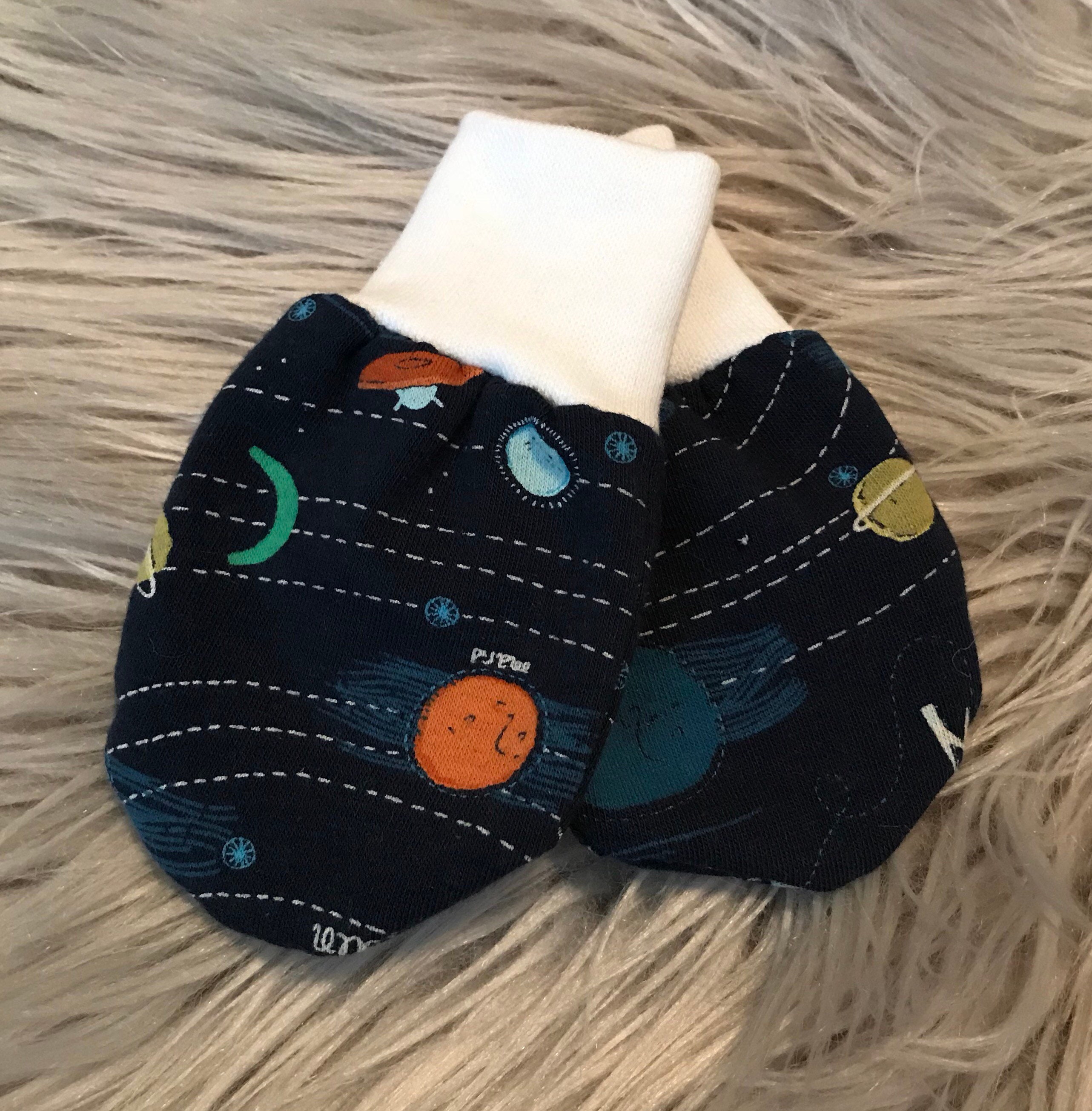 tiny baby scratch mittens