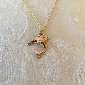 Dolphin Gold Tone Pendant Necklace 18&quot;