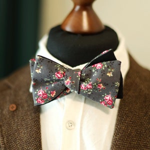 Gray and black self-tie bow tie, rose print bow tie, wedding bow tie, gift idea