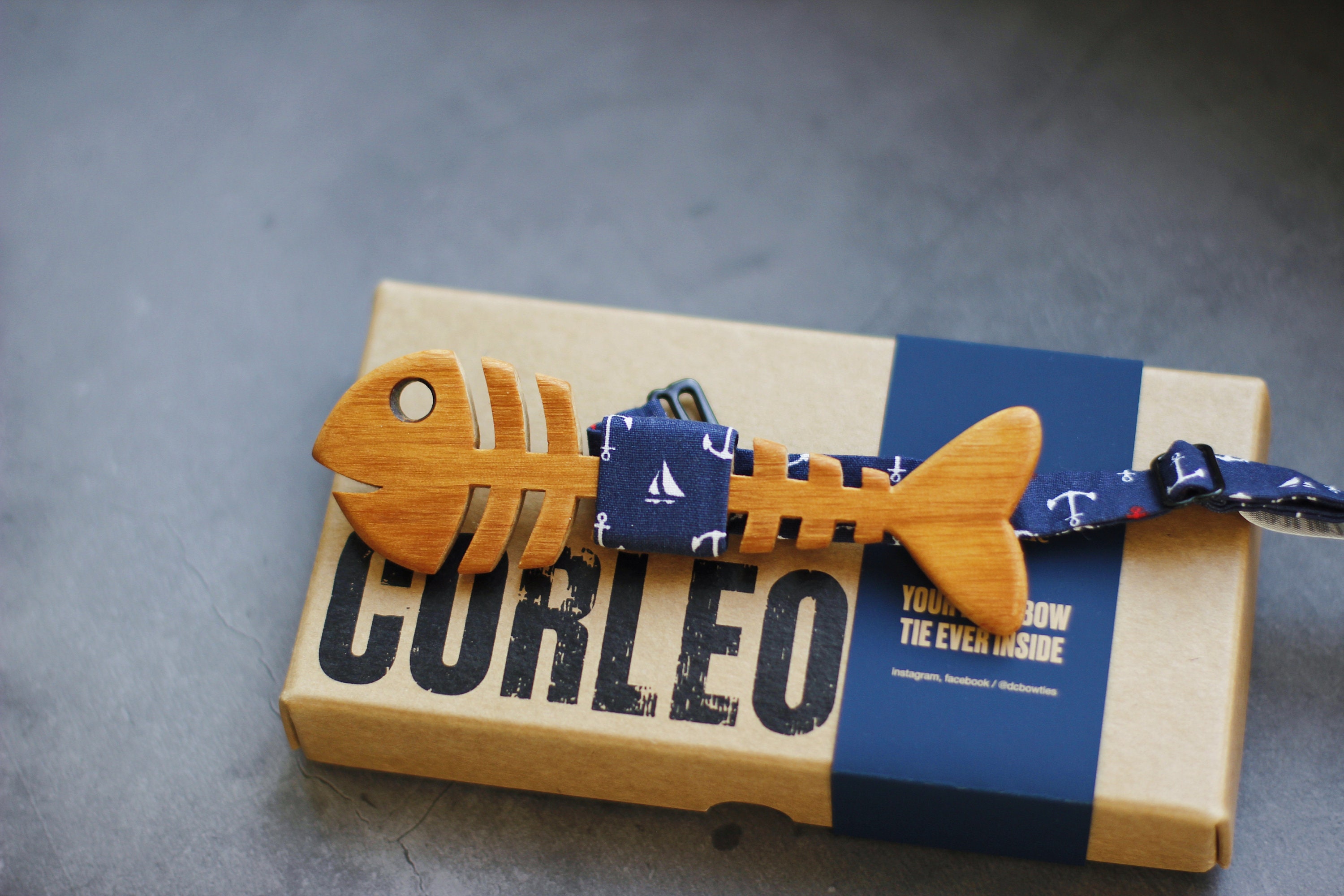 Double-Sided Fish and Wine Bow Tie