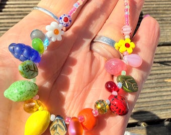 Unieke fruitketting – statementketting met kleurrijke kralen – mix van glas en edelstenen – speelse zomersieraden – Candycore Pick n Mix