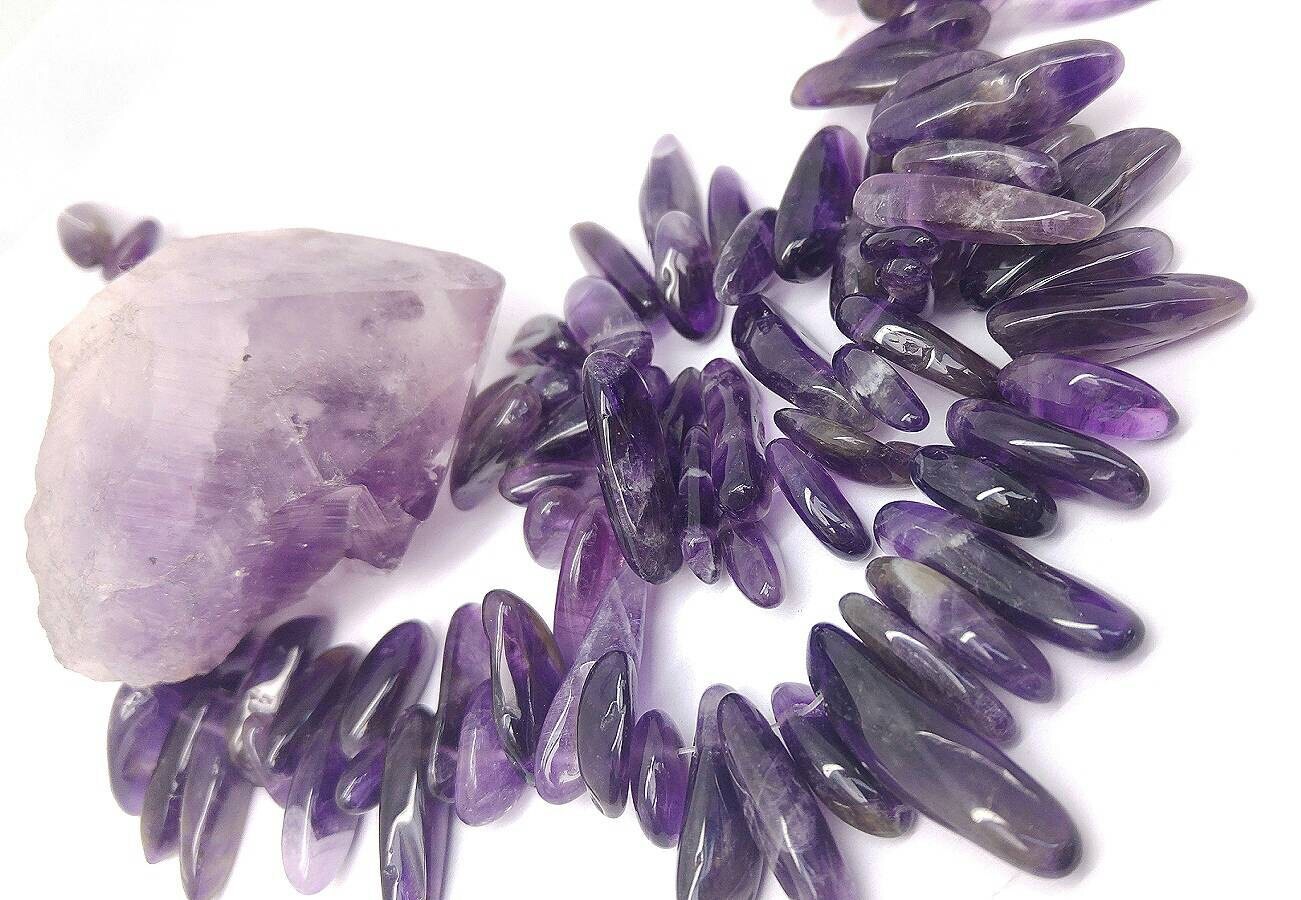 Natural RUSTIC Undyed Chevron Amethyst Soft Points and Nuggets, Set o…