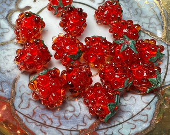 Délicieuses perles de verre au chalumeau rouge ou baies juteuses, framboises 14 mm / Perles d'automne automne 2 mm taille du trou environ