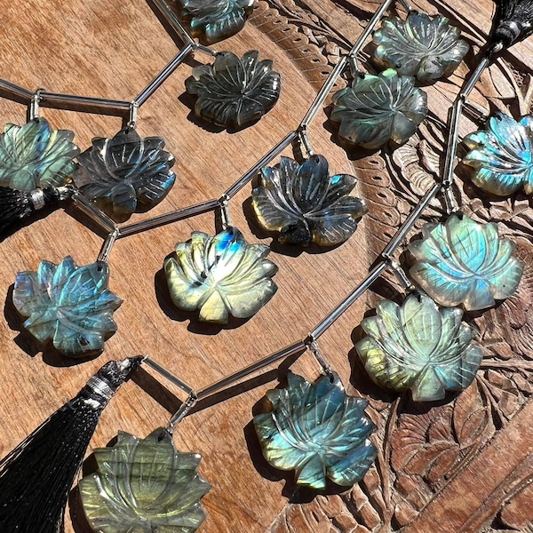 1 Focal BEAD Labradorite Hand carved Drilled Labradorite Lotus flower Flashy Labradorite  100% Natural 30x 26mm