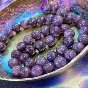 Handmade Purple Lepidolite Round Beads 6 or 8 mm / Purple Gemstone Beads / Sparkling Beads / Jewellery Making  Gemstone Beads /