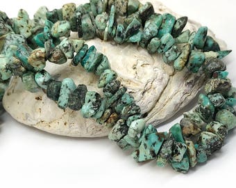Natural Turquoise  Nugget Chip beads  4-8mm mm approx / Turquoise gemstone nugget beads / Turquoise Beads for Jewellery Making 10 beads