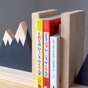 Mountain Peak Bookends, Woodland Nursery Decor, Modern Bookends, Bookends for Kids, Mountain Peak Decor, Book Decor, Kid Decor,Scandi Style image 3