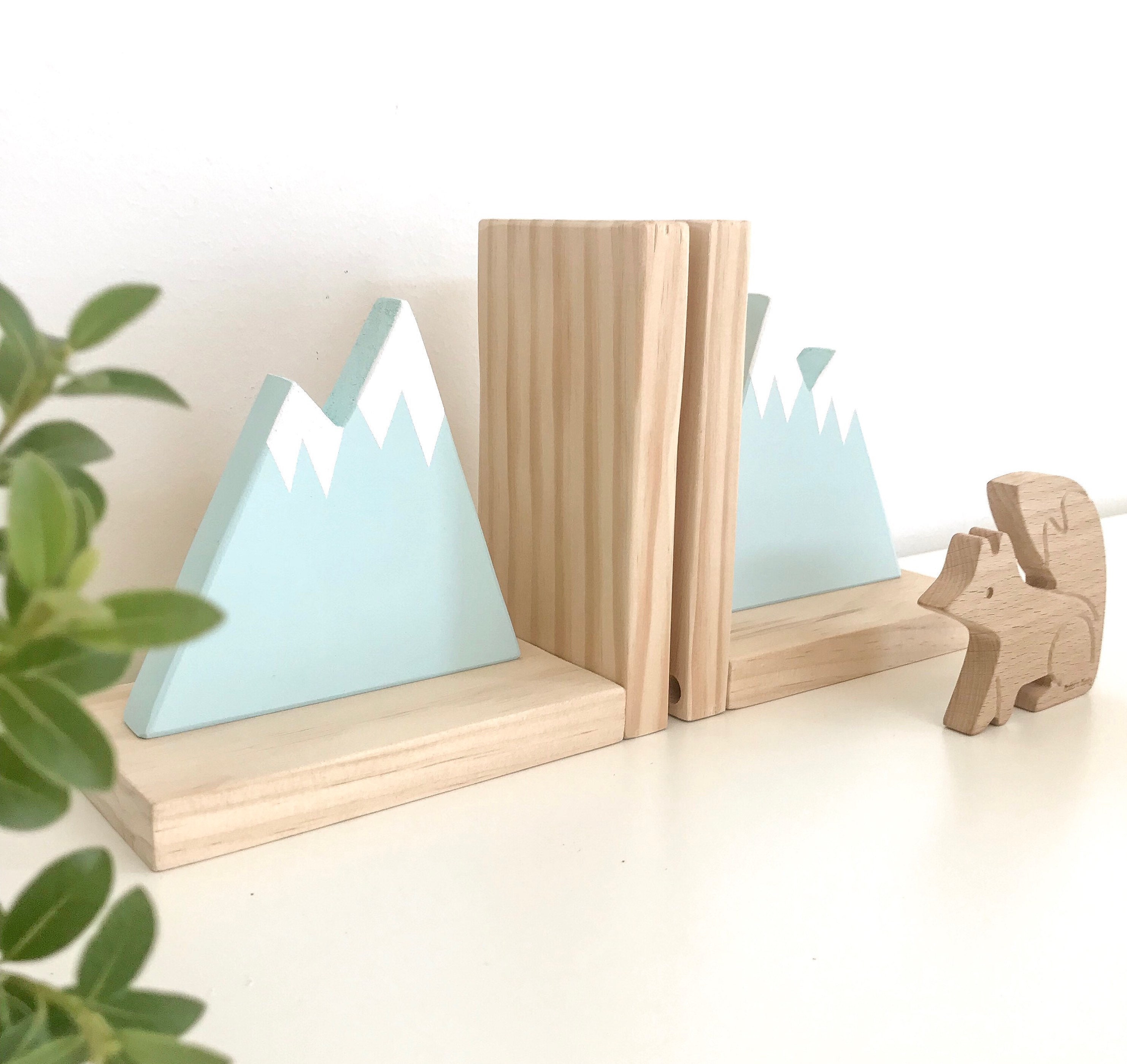 mountain bookends mountain bookends