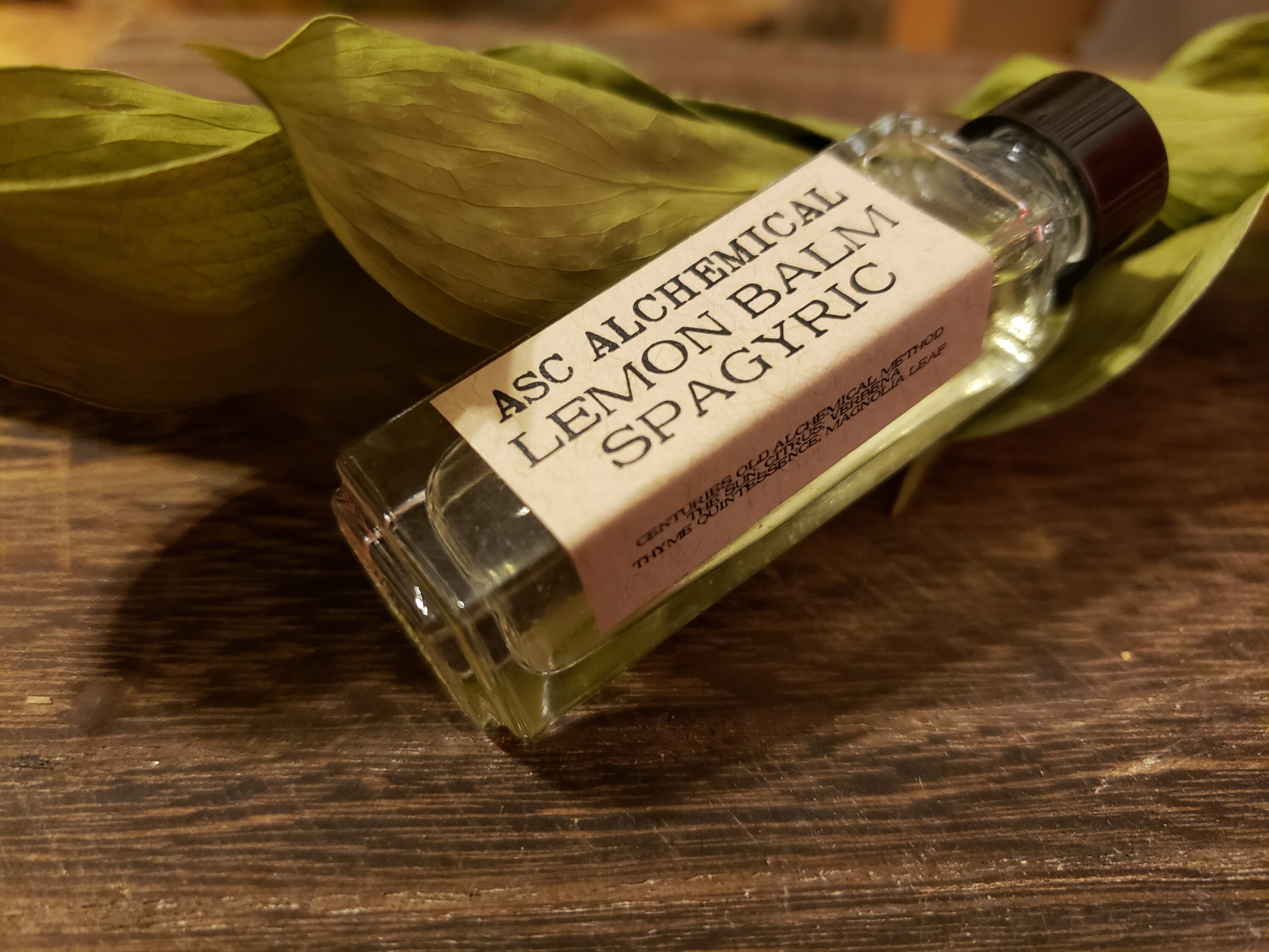 Lemon balm perfume clearance