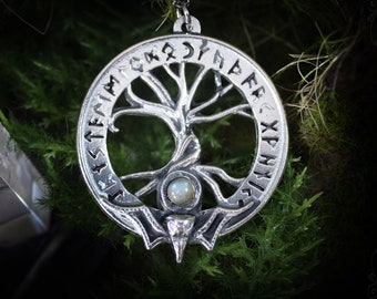 Tree of life necklace, Yggdrasil pendant with viking runes and natural labradorite, pagan jewelry