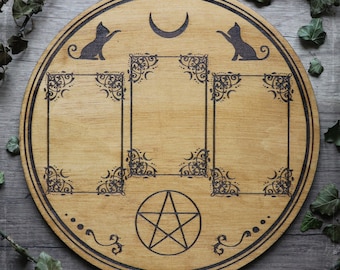 Tarot reading board with cats and a pentagram, for tarot and oracle cards, handmade with engraved wood