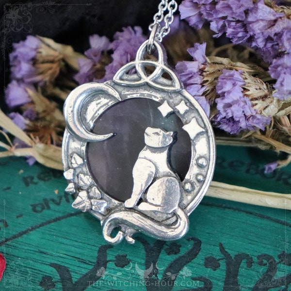 Gros pendentif chat et croissant de lune, orné d'une fluorite naturelle, bijou en étain fin hypoallergénique