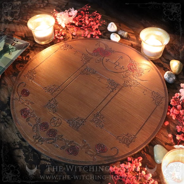 Planche de divination ornée du sigil de Lilith, en bois gravé, plateau divinatoire pour tarots et oracles, arts divinatoires, voyance