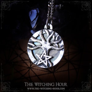 Tree of life necklace with pentagram and natural labradorite, Yggdrasil pendant, pagan jewelry, witchy necklace with natural gemstone