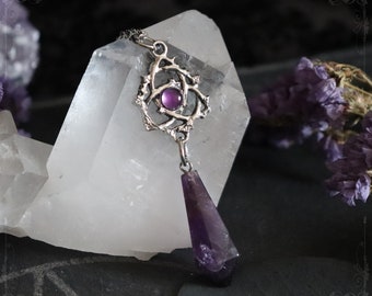 Celtic triquetra pendulum necklace in amethyst, pagan jewelry in natural stones