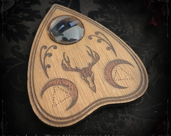 Wooden ouija planchette, engraved with a deer and sacred geometry, planchette for spiritualism, occult decor, witchcraft, esoteric tool