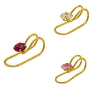 Pendiente de oreja de oro amarillo macizo de 14 quilates con circonita cúbica simulada y piedra de nacimiento, con clip para cartílago, sin perforación.