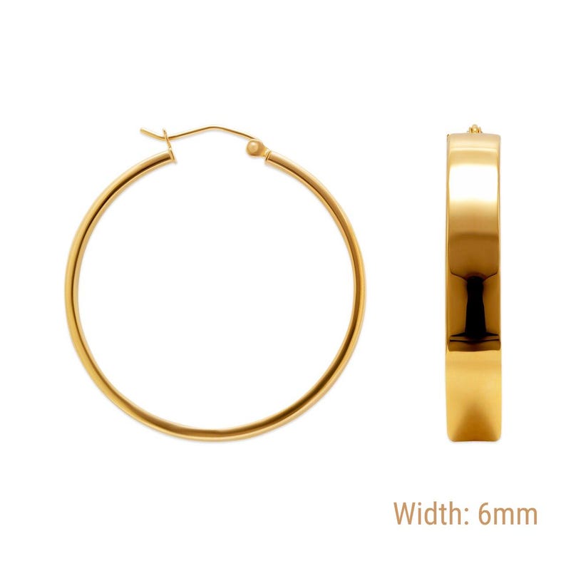 Upgrade your jewelry collection with these classic 14K real gold hoop earrings. Their sleek, solid gold design offers a touch of elegance and simplicity that never goes out of style. Ideal for daily wear or layering with your favorite pieces.