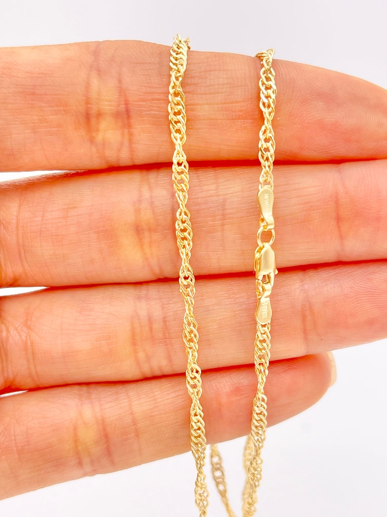 14K real yellow gold chain necklace with a twisted singapore design.