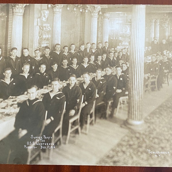 Antique Original 10 1/2" x 13 1/2" Group Photo Supper Party USS Westerdijk Westerdyk Dec 17, 1918, "Schlesinger" NY End of WWI Celebration