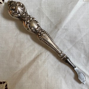Antique Victorian Sterling Silver Handled Cuticle Remover Decorated with Shells and Scrollwork/Grooming Vanity Fingernail Manicure Care