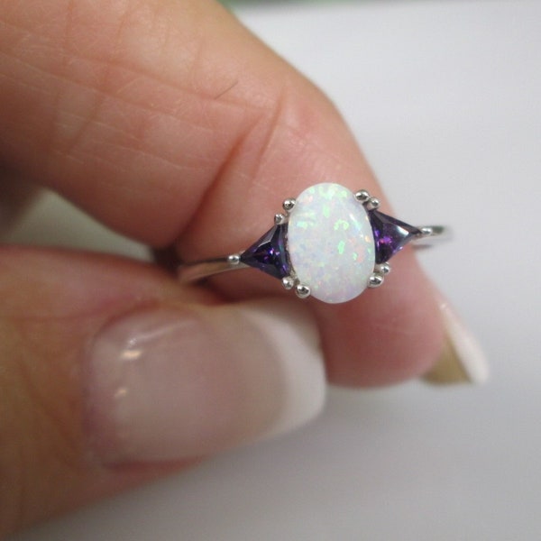 Sterling Silver OPAL and AMETHYST Ring>Dainty Opal ring,925 Sterling Opal ring,Amethyst ring,Silver ring,Opals,Amethyst jewelry