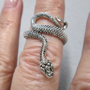 Rare Vintage 70&#39;s SNAKE Ring&gt; Etched Silver&gt;Great Design&gt; Silver Snake Ring, Snake ring, Reptile, Serpent ring, Boho, Hippie, Goth ring,Midi