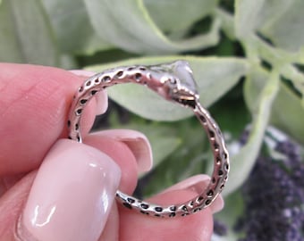 Sterling Silver SNAKE Ring>Nicely Crafted Snake ring,925 Snake ring,Serpent ring,Wedding,Friendship,Thumb Ring,Reptile,Silver Snake ring
