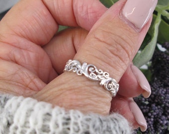 Sterling Silver Band>925 Vine Ring,Dainty Floral ring,Bohemian Chic ring,925 Sterling band,Thumb Ring,Wedding,Eternity Band,Non Tarnish