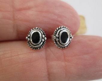Small Sterling Black Onyx Stud Earrings>925 Silver Onyx Studs,Southwestern Sterling Onyx earrings,Dainty Black studs,Children's studs,Men's