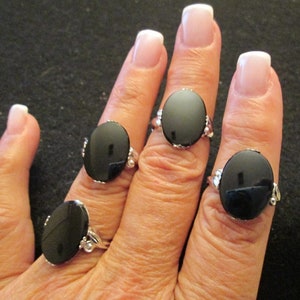 STERLING Silver Genuine ONYX Ring&gt;Black Onyx ring,925 Onyx ring,Vintage Onyx ring,Vintage Art Deco Onyx ring,Sterling ring,new old stock