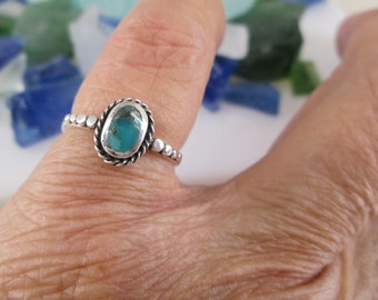 Turquoise Ring>925 Sterling Silver ring,Genuine Turquoise ring,Southwestern Ring,Dainty Turquoise Ring,Boho,Minimalist,Turquoise, 925