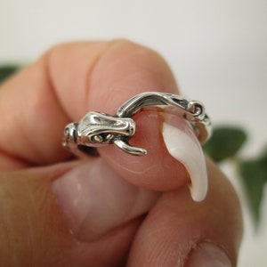 Sterling Silver SNAKE Ouroboros Ring&gt;Tail Devourer Ring,925 Snake Eating Tail Ring,Solid Sterling Snake Ring,Cycle of Birth and Death Ring