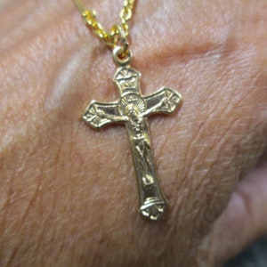 Gold Crucifix Necklace&gt;Gold Crucifix,Crucifix Necklace,Gold Crucifix,Women&#39;s Crucifix,Men&#39;s Crucifix, Children&#39;s Crucifix, Gold Cross