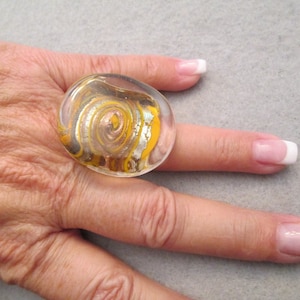Venetian Handcrafted Glass Ring&gt;Made in Venice, Italy&gt;Yellows/Golds/Rose Golds&gt;Vintage,size 8 1/2, Murano Glass ring, Glass ring, Italian