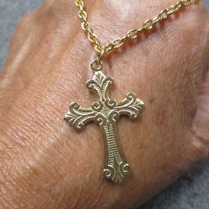 Gold Cross Necklace&gt;Beautifully Detailed Cross,Gold Cross, Cross necklace,Religious,Men&#39;s Cross, Women&#39;s Cross,Religious Jewelry