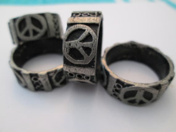 Vintage 1960's>PEWTER PEACE BANDS, A Blast From T… - image 1