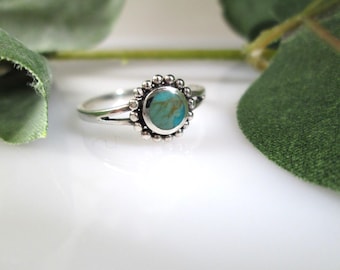 Turquoise Ring>925 Sterling Silver ring,Genuine Turquoise,Turquoise ring,Dainty ring,925 Ring,Turquoise Jewelry,dainty Turquoise Ring,925