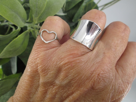Sterling Silver Hammered HEART Ring>925 Heart rin… - image 1