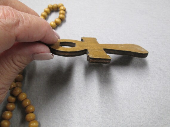 Authentic Vintage 60's> Huge Wooden ANKH Necklace… - image 5