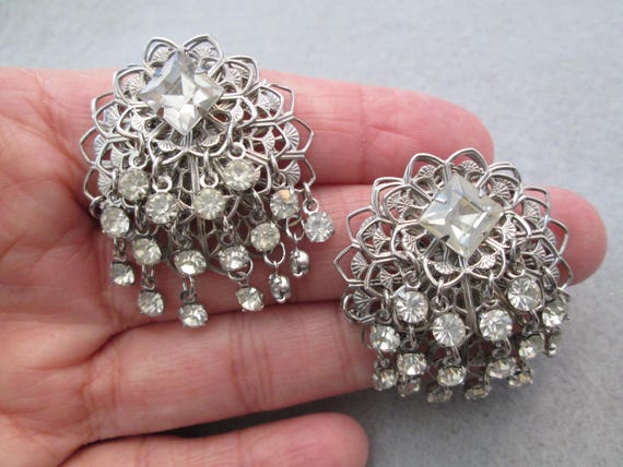 Vintage Rhinestone Earrings>Clip on Rhinestone Ea… - image 1