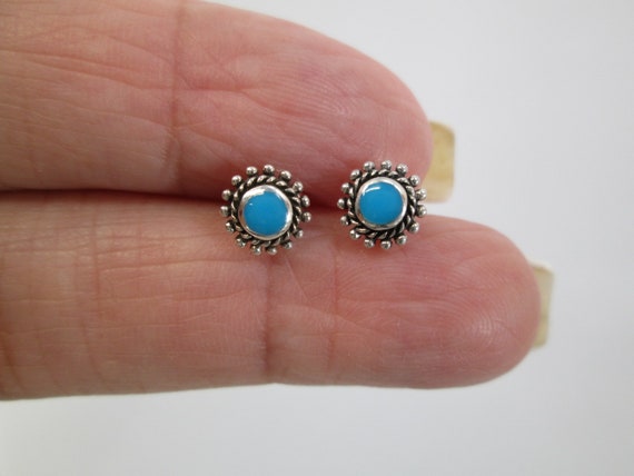 Small 925 Solid Sterling TURQUOISE Stud Earrings>… - image 2