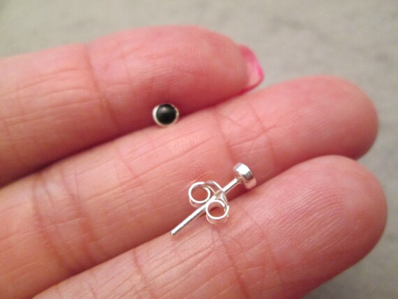 Tiny 925 Solid Sterling Silver BLACK ONYX Stud Ea… - image 3