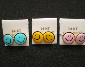Throwback 70's>Original Authentic Vintage SMILEY FACE stud earrings from the 1970's> Smiley Face Studs>yellow, blue, or pink.... your choice