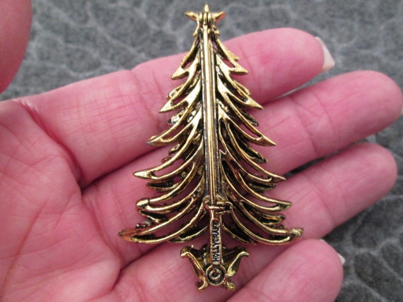 Vintage SIGNED Hollycraft Christmas Tree Pin>Holl… - image 2