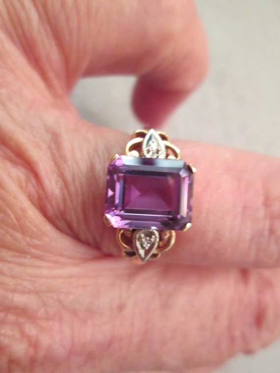 Solid 10kt.Gold Amethyst and Diamond Ring>Amethys… - image 2