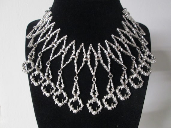 Fabulous Egyptian BIB Necklace with Dangles>Choic… - image 1